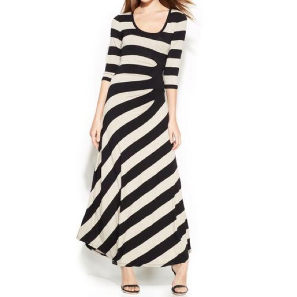 LASTDAY 8/29 Calvin Klein Beige Starburst Maxi